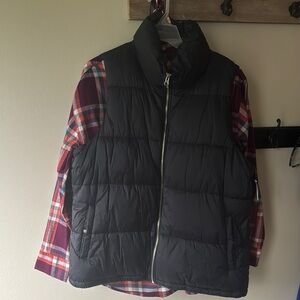 Old Navy Black Quilted Puffer Vest